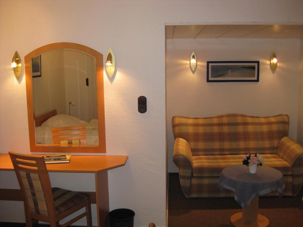 Hotel Pension Loose Borkum Quarto foto